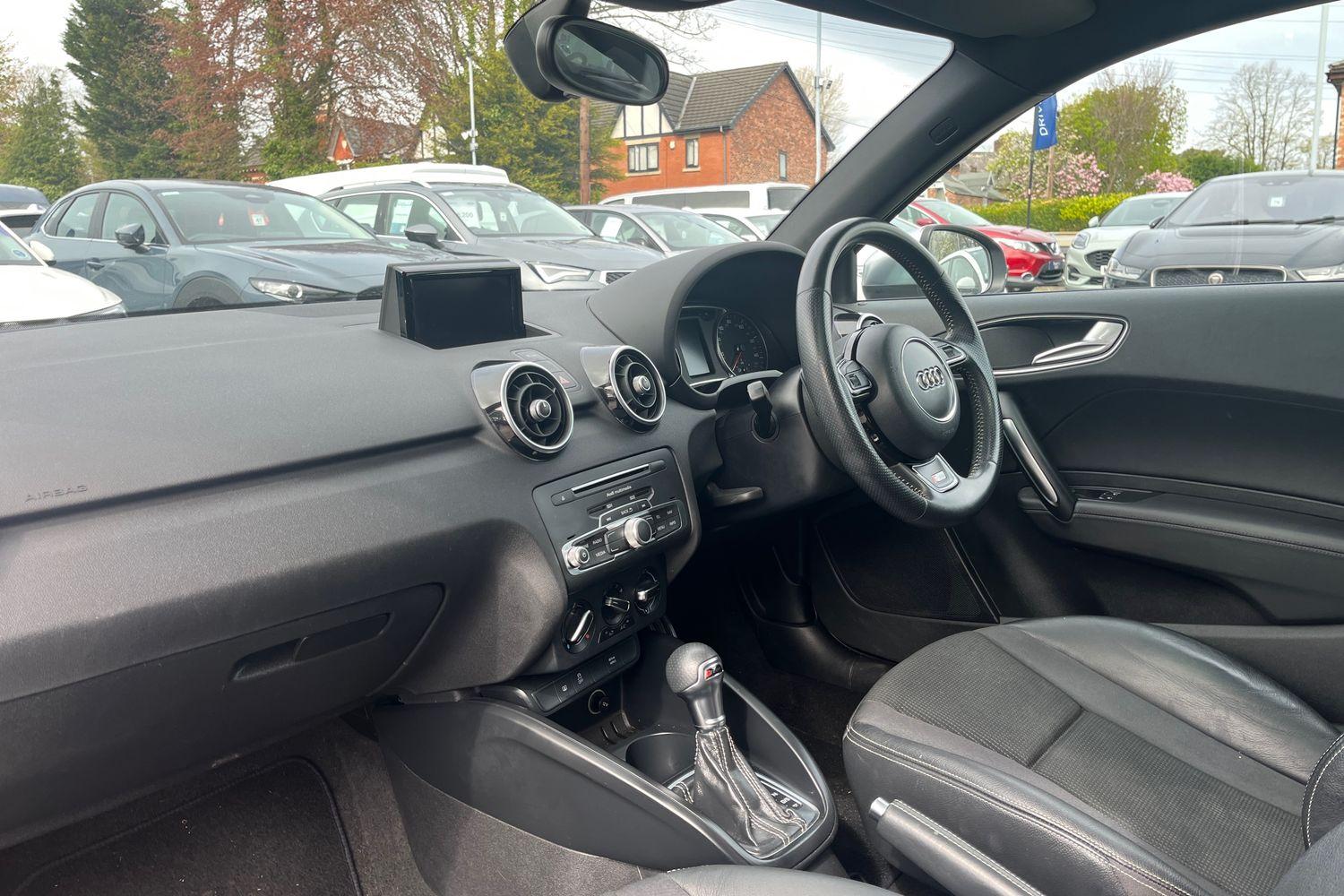 Audi A1 Photo 17