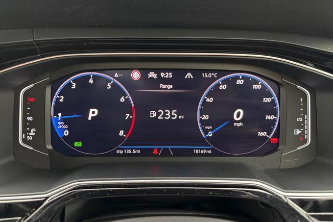 VOLKSWAGEN Taigo Photo 15