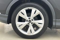 AUDI Q4 E-Tron Photo 5