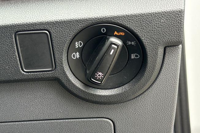 VOLKSWAGEN T-Cross Photo 27