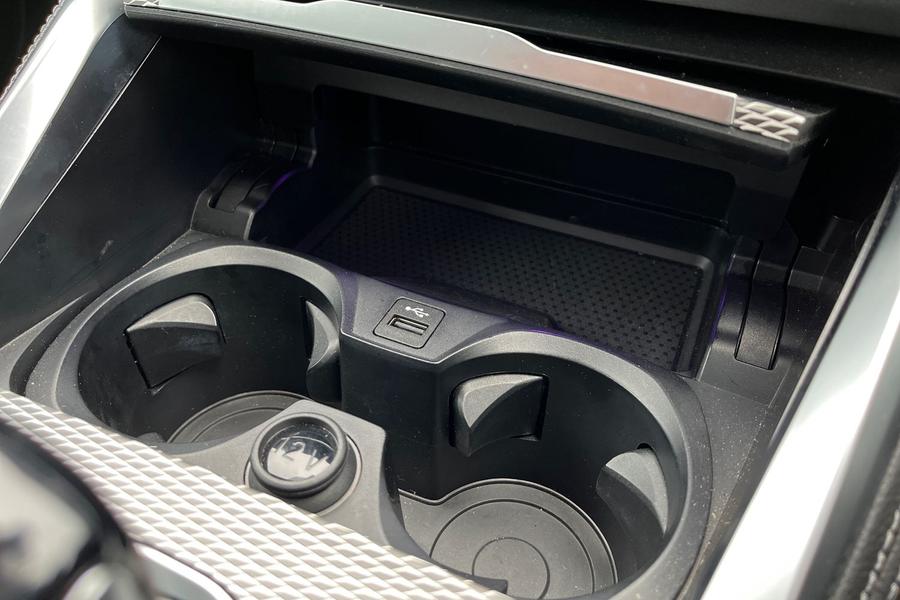BMW 4 Series Photo autoimg-d7739d5be239a4e71ee995aea4631d9f92ce1f77.jpg