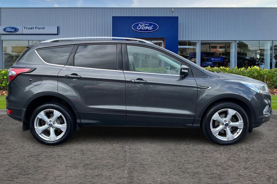 Ford KUGA Photo autoimg-d77604456fb37093300e2da8bddbb2e48e12aaef.jpg