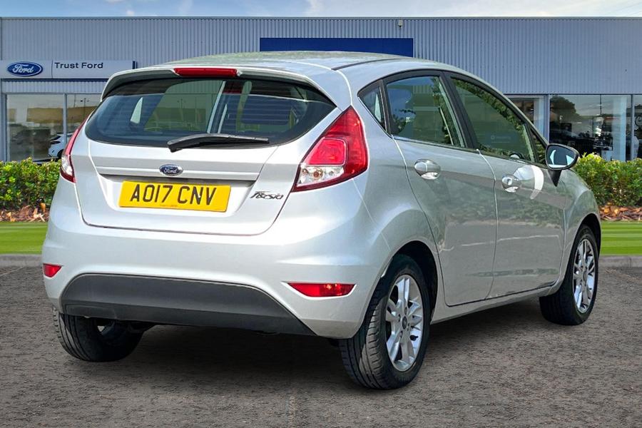 Ford FIESTA Photo autoimg-d7765268e9162d80598b717b624bfa5991d48ba7.jpg