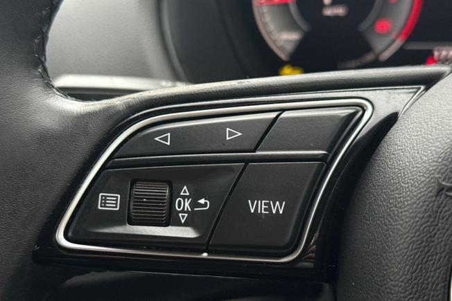 AUDI Q2 Photo 16
