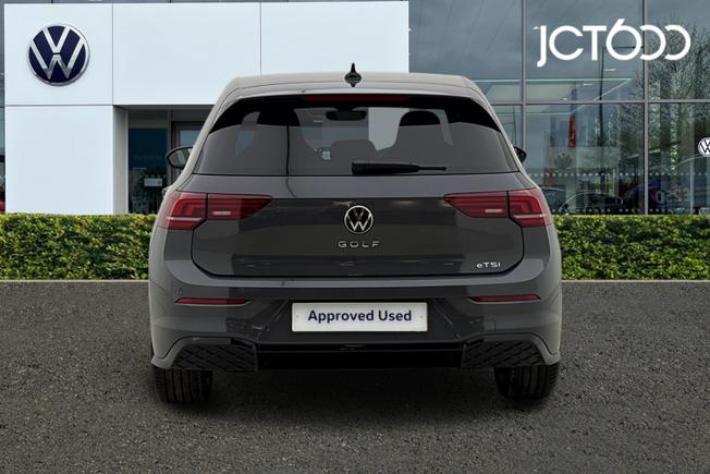 VOLKSWAGEN Golf Photo 7
