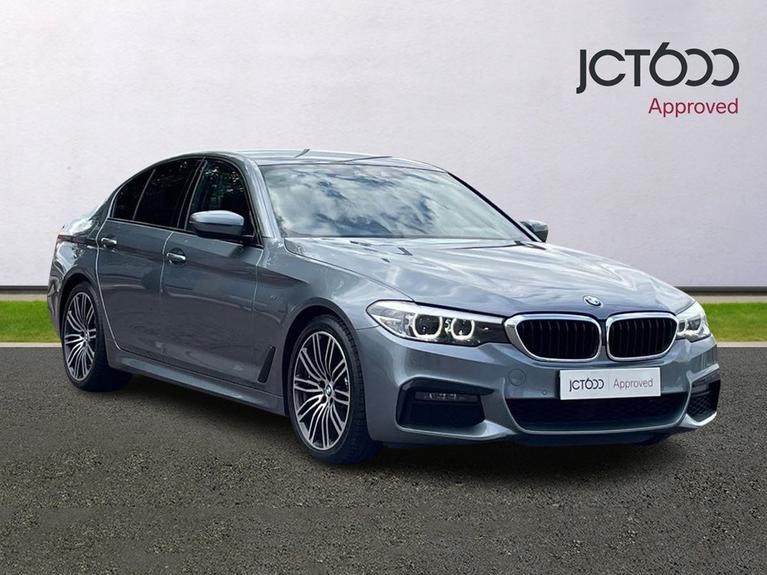 Used 2020 BMW 5 Series 2.0 520i MHT M Sport Saloon 4dr Petrol Hybrid Steptronic Euro 6 (s/s) (184 ps) Blue at JCT600