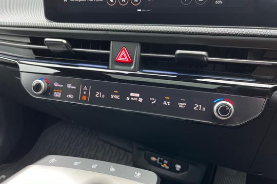 Kia EV6 Photo autoimg-d77a91583d96d1e75bfa0722134871b56179defe.jpg