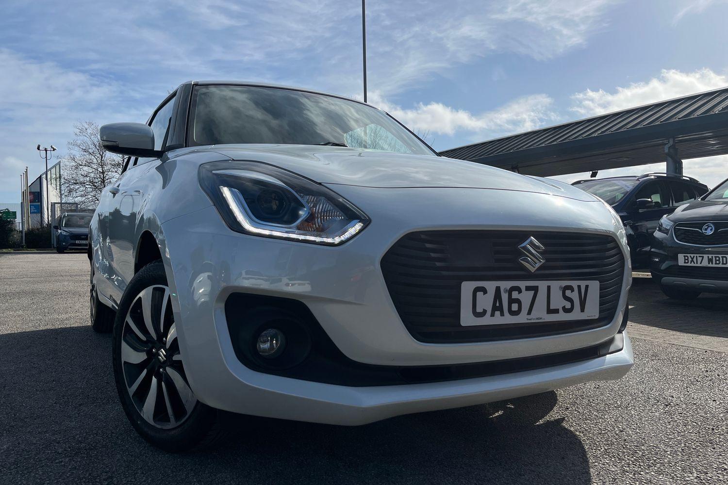 Suzuki SWIFT Photo 36