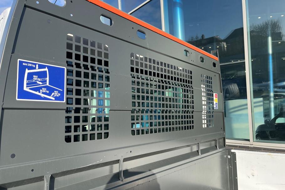 Used FORD TRANSIT WR75HDK 37