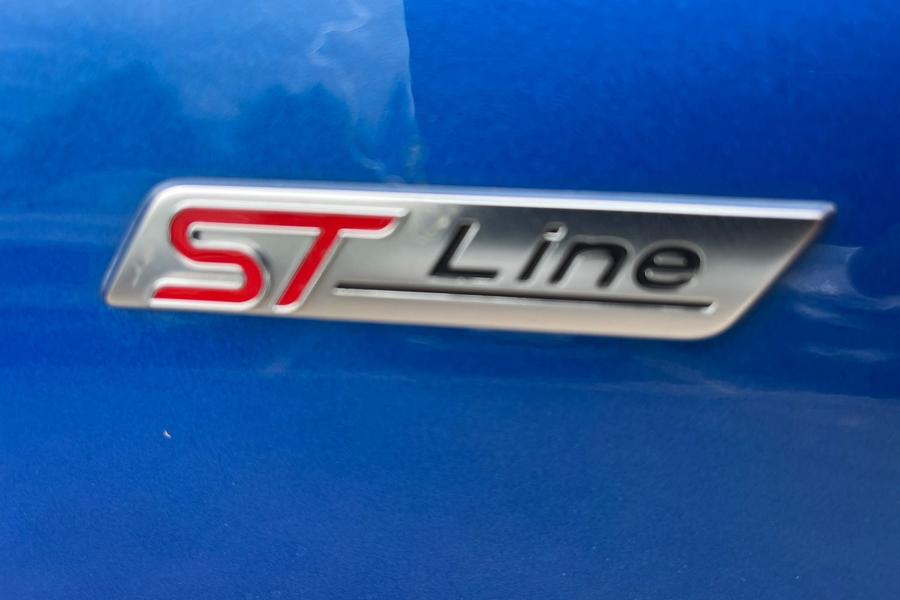 Ford FOCUS Photo autoimg-d781878c602e8ee0c1ea790ffbfdfb7036977575.jpg
