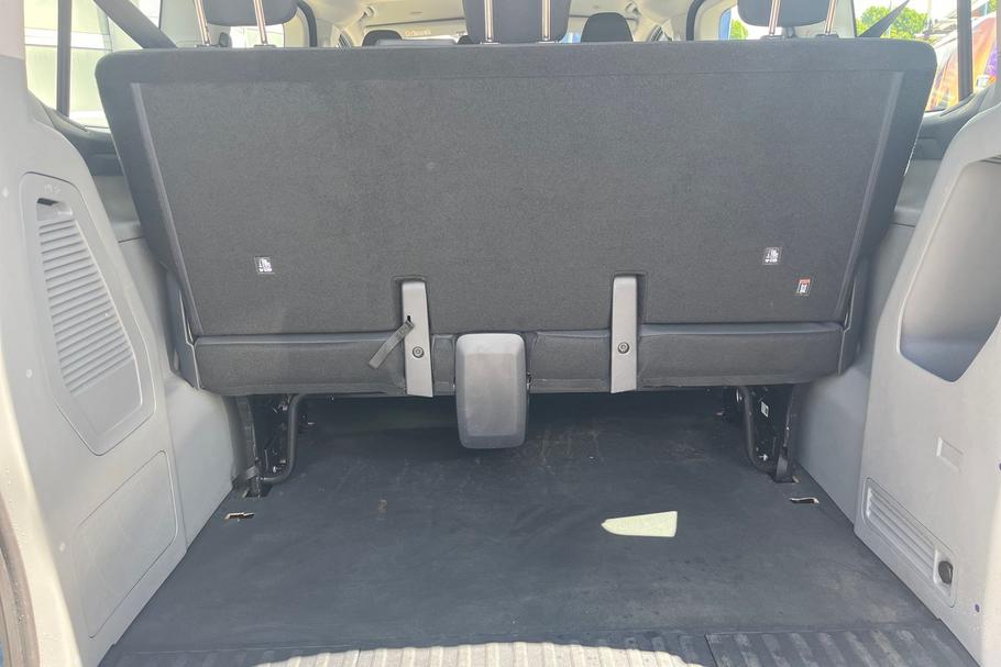 Used Ford TRANSIT CUSTOM WP75FXH 4