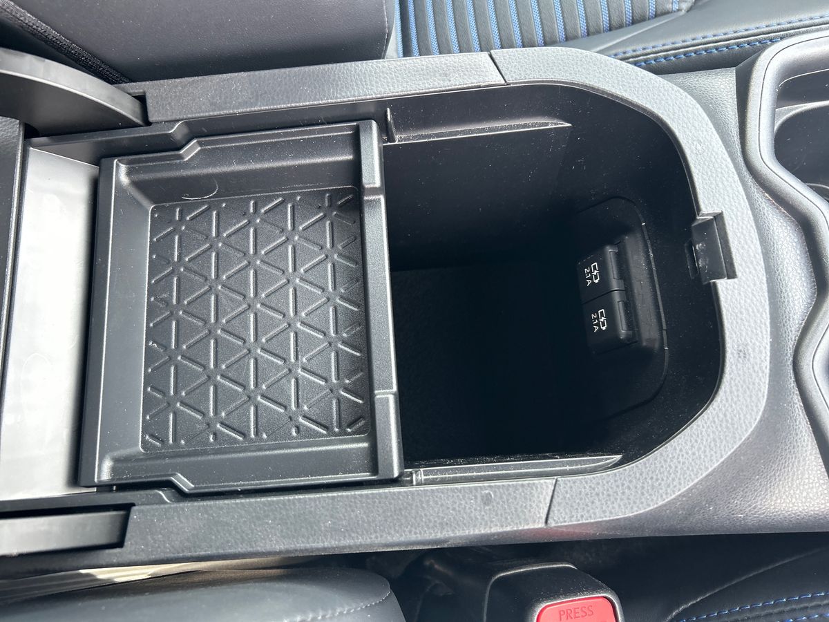 Toyota RAV4 Photo 24