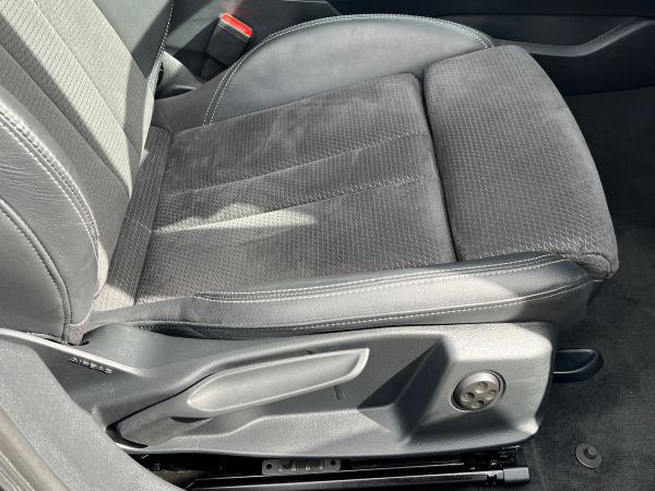 Audi A4 Photo autoimg-d7861b7a8a8a5ca907b40da37e456c095f51516b.jpg