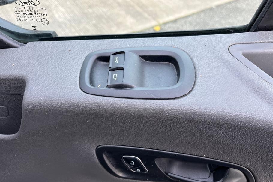 Used Ford TRANSIT 22