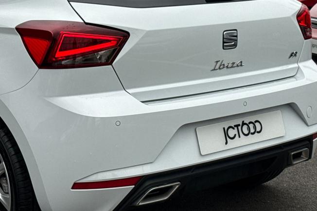 SEAT Ibiza Photo 49