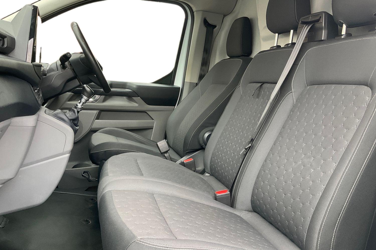 Ford TRANSIT CUSTOM Photo 9