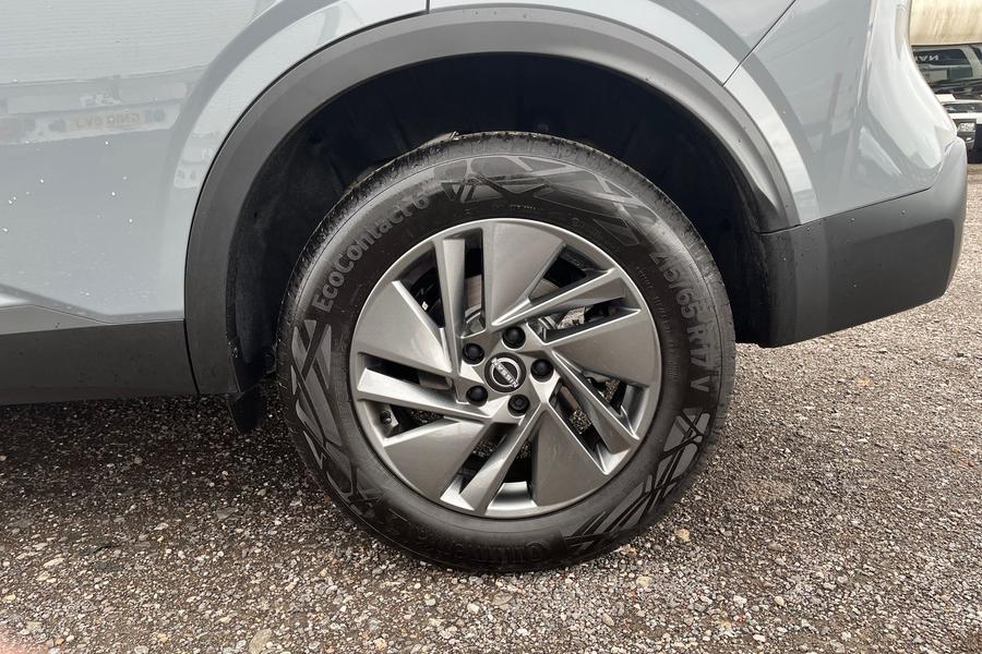 Nissan Qashqai Photo autoimg-d78e64f95751a4216dd963df168c4668f59b4c7b.jpg