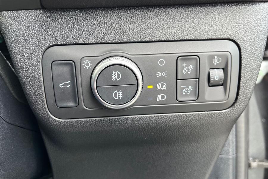 Ford KUGA Photo autoimg-d79288230c3b705c17a25906e88566336237f17a.jpg