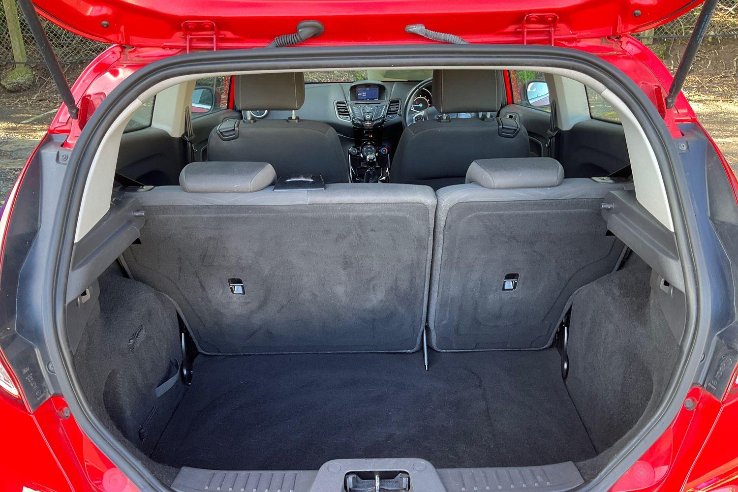 Ford Fiesta Photo 20