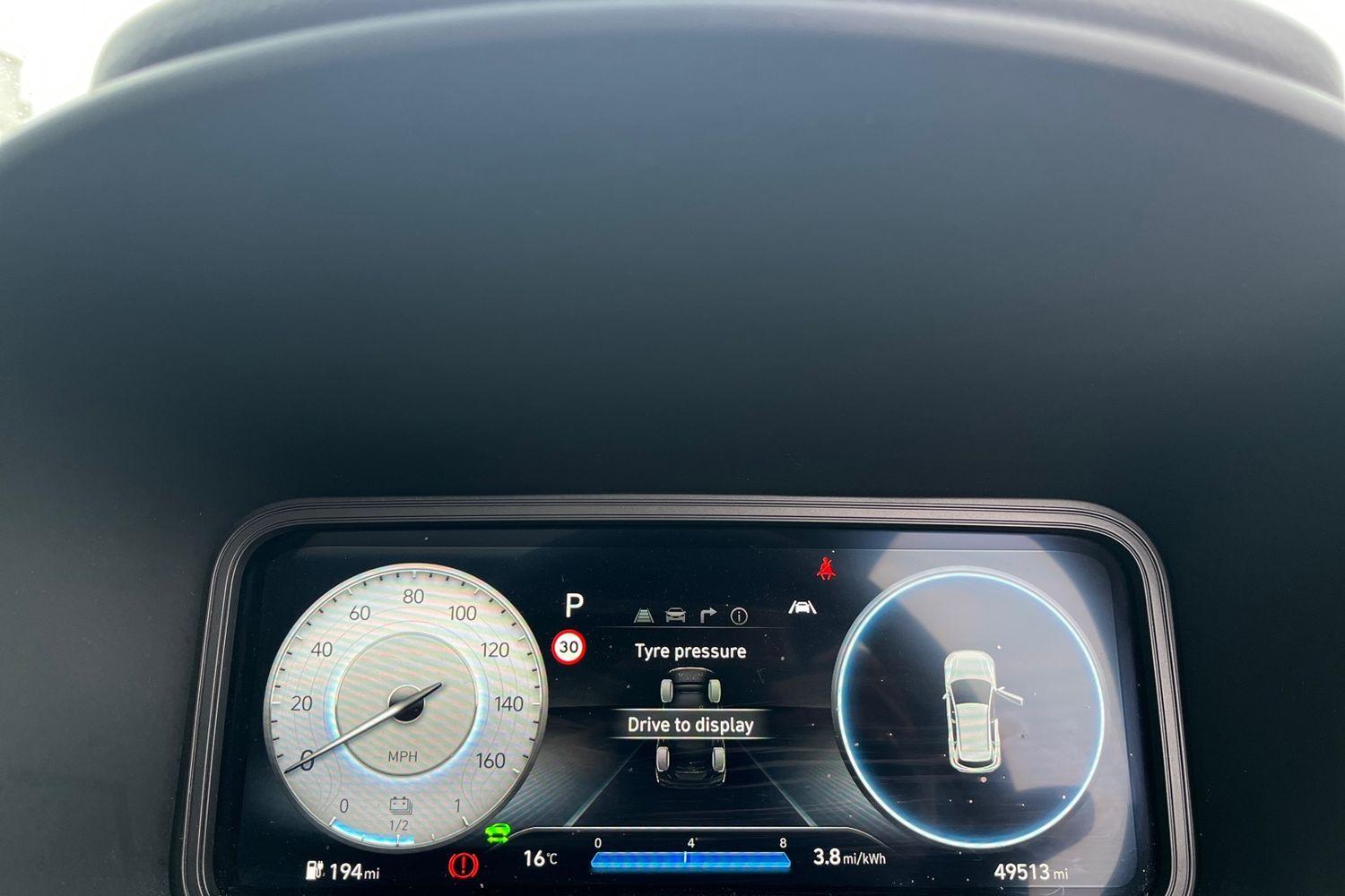 Hyundai KONA Photo 12