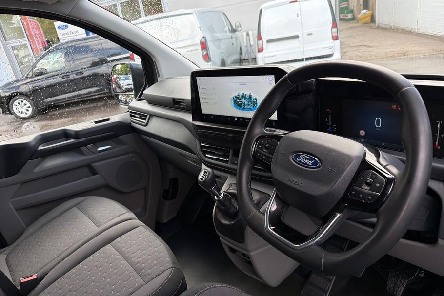 Used Ford TRANSIT CUSTOM WO24FLX 39