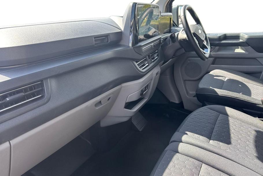 Used FORD TRANSIT CUSTOM WN75AUK 3