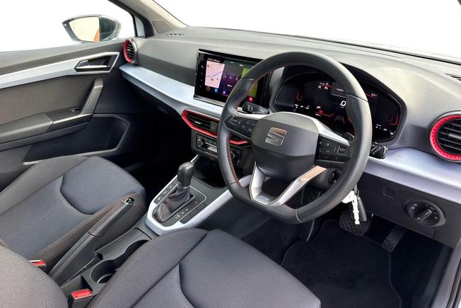 SEAT Arona Photo 6