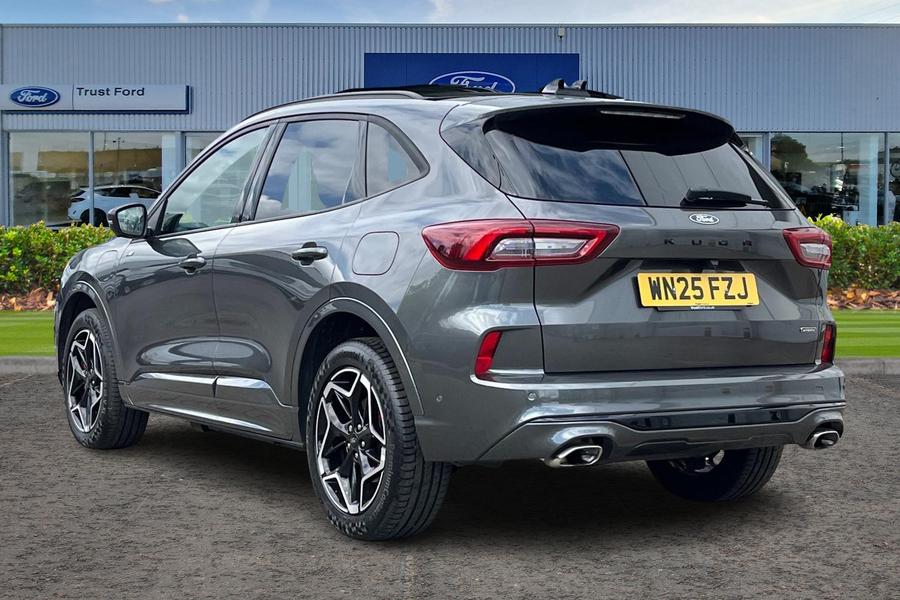 Ford Kuga Photo autoimg-d79bb7e5364e59e83aa894776ad457ef4a95edff.jpg