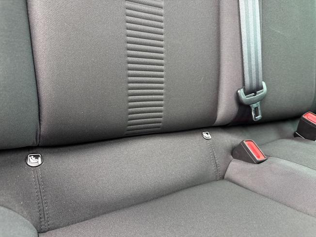 SEAT Ibiza Photo 23