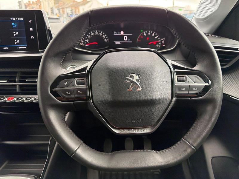 Used Peugeot 208 NV72GXS 33
