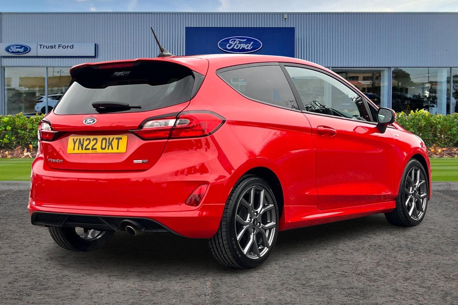Ford Fiesta Photo 3