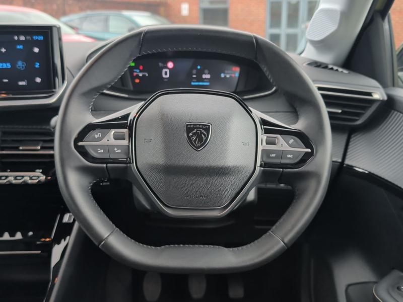 Used Peugeot 208 WP25YOR 32