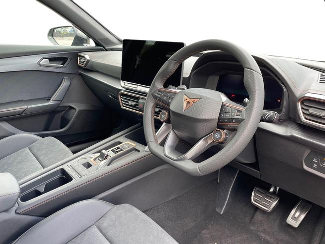 CUPRA Formentor Photo 6
