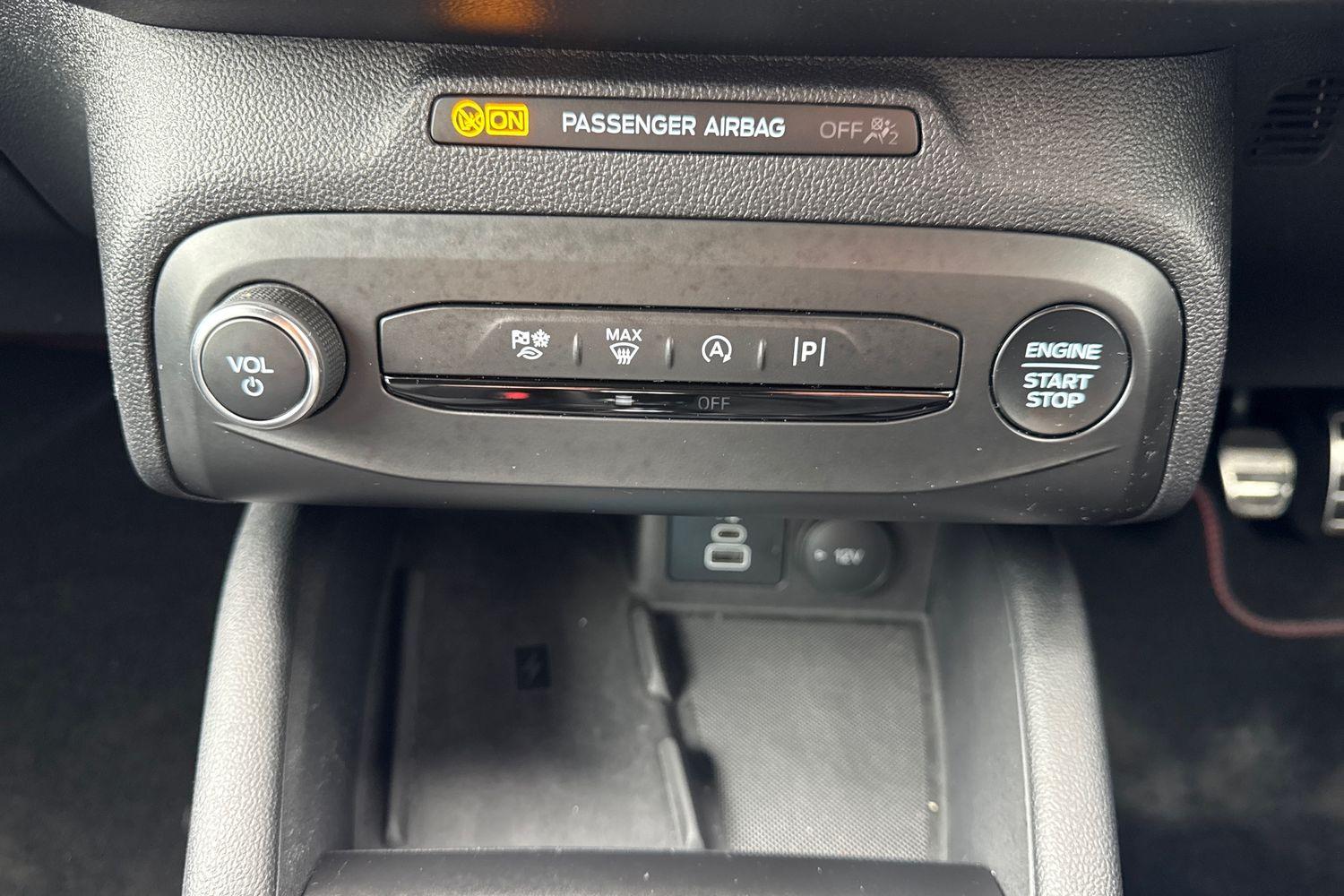 Ford FOCUS Photo 26
