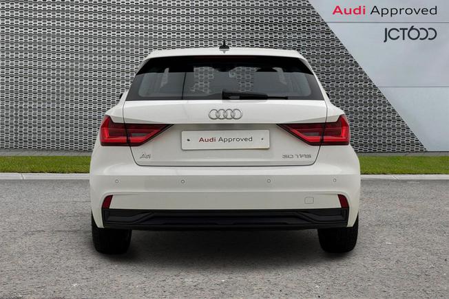 AUDI A1 Photo 7