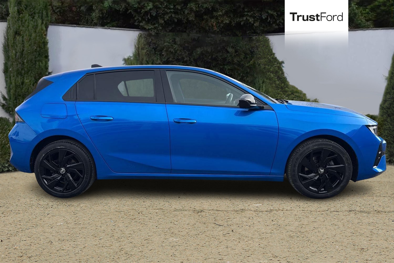 Vauxhall ASTRA Photo 2