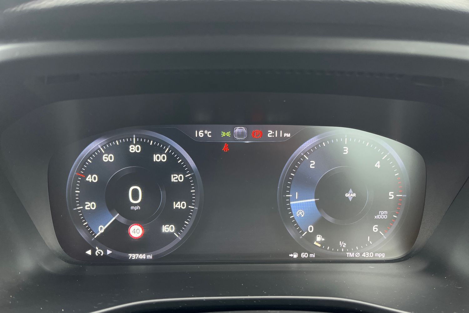 Volvo XC40 Photo 12