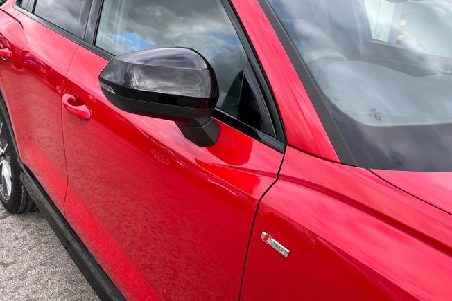 AUDI Q3 Photo 20
