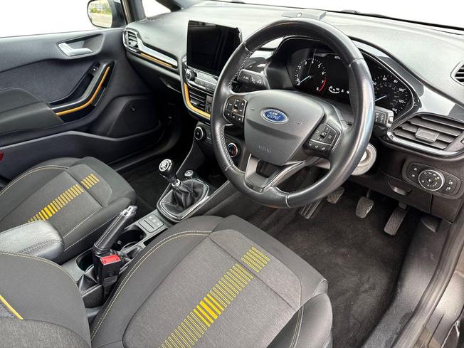 FORD Fiesta Photo 6