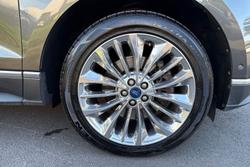 FORD Edge Photo 5