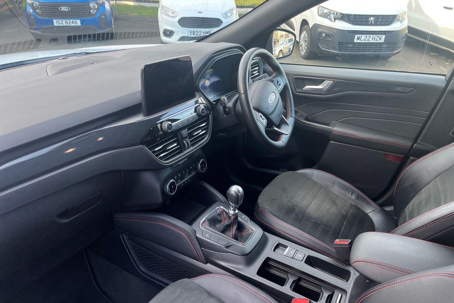 Ford KUGA Photo 17