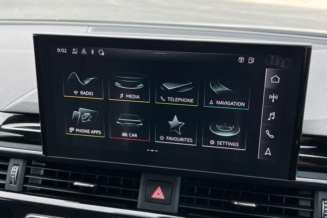 AUDI A4 Photo 13