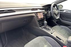 VOLKSWAGEN Arteon Photo 2