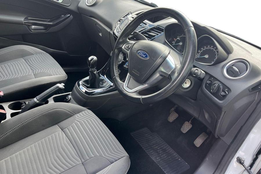 Ford Fiesta Photo autoimg-d7cc9c02e16df9caddfd1461146017f9087ccf6f.jpg