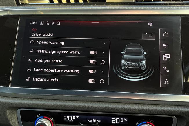 AUDI Q3 Photo 29