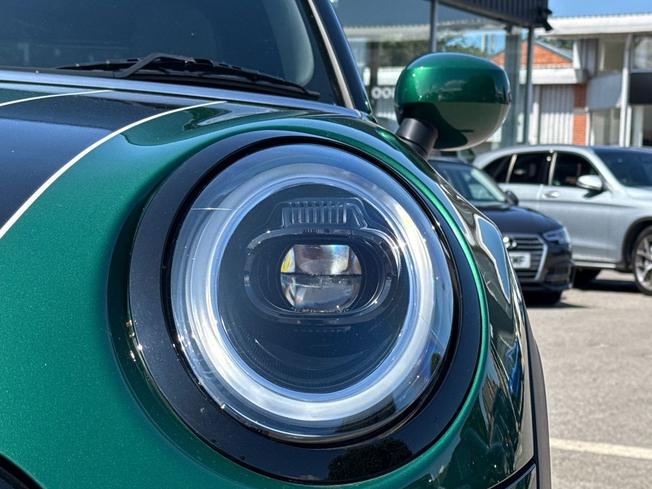 MINI Electric Hatch Photo 28