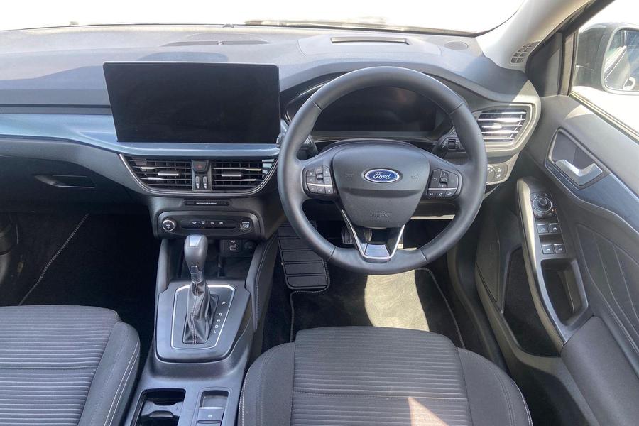 Ford FOCUS Photo autoimg-d7ce0183b9aa6b344af59f4fc5e8ed83f2d7cecd.jpg