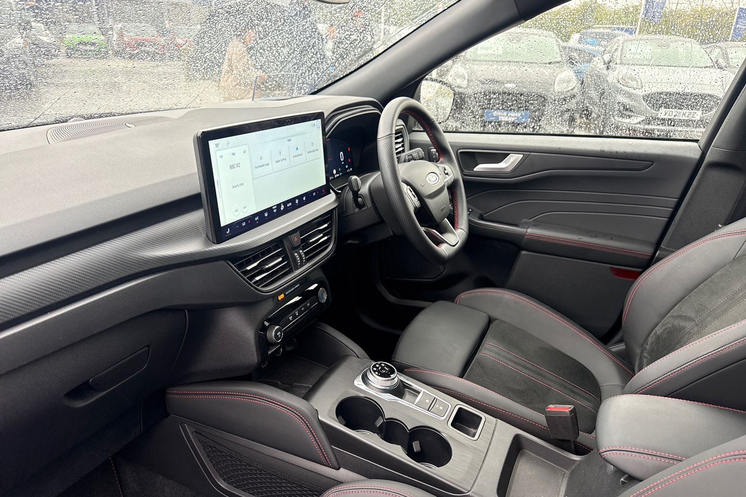 Ford KUGA Photo 17