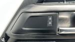 Land Rover Defender Photo 23