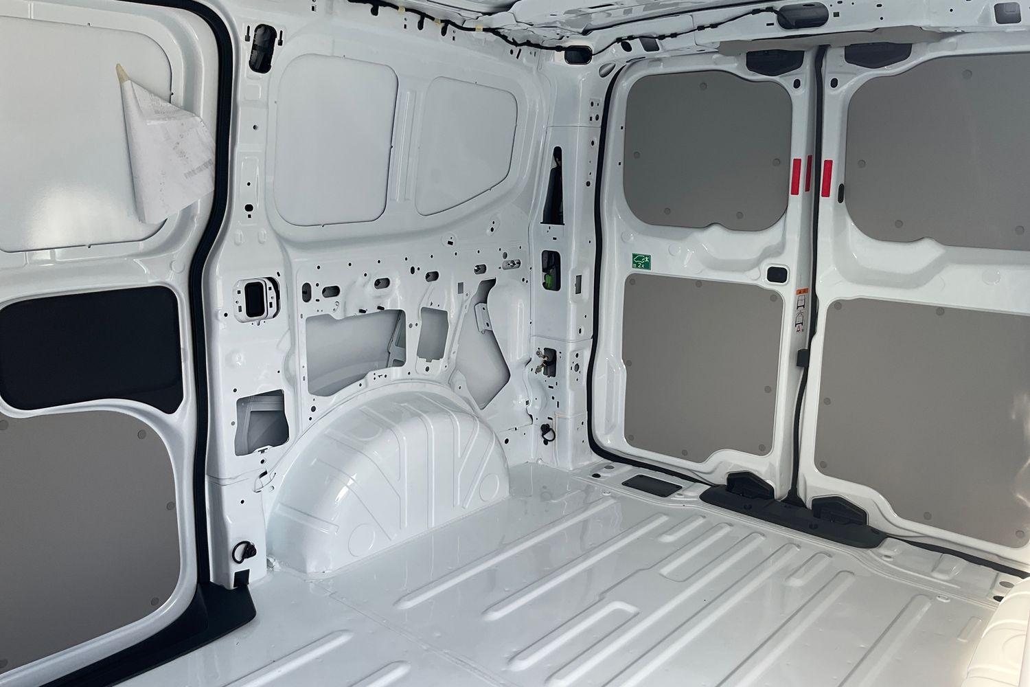 Ford E-Transit Custom Photo 37